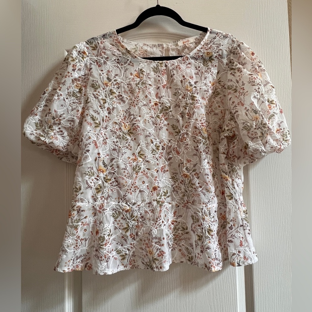 Women’s Floral Eyelet Peplum Top, With Puff Sleeves